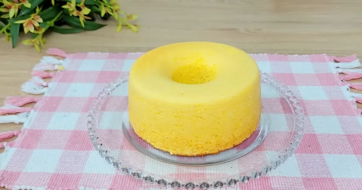 Bolo de Flocão de Milho com Coco 