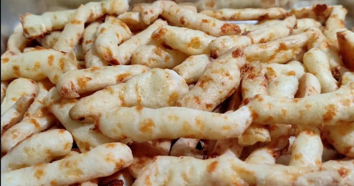 Lanches: Sem Fritura e Apenas com Um Ovo: Como Fazer Biscoito de Polvilho Assado e Crocante que Rende Muito! 