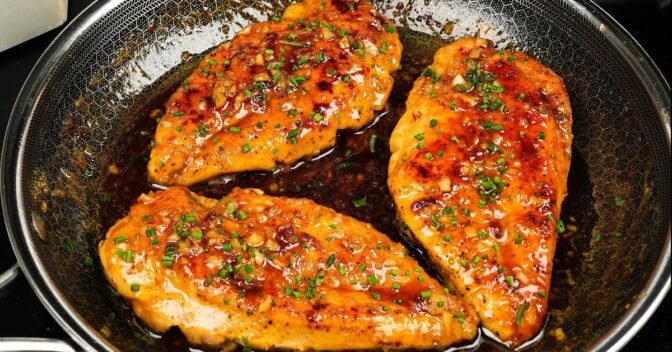 Frango: A receita de peito de frango mais deliciosa e fácil que você pode fazer em 10 minutos!