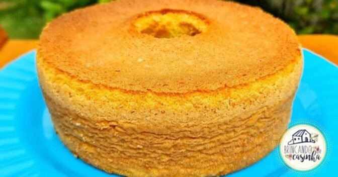 Bolos: BOLO DE FUBÁ COM 3 INGREDIENTES, SEM GLÚTEN, SEM LACTOSE E SEM FERMENTO