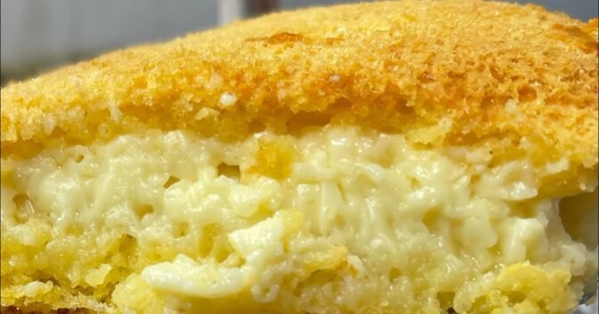 Bolos: Como fazer bolo de fubá cremoso com queijo no meio