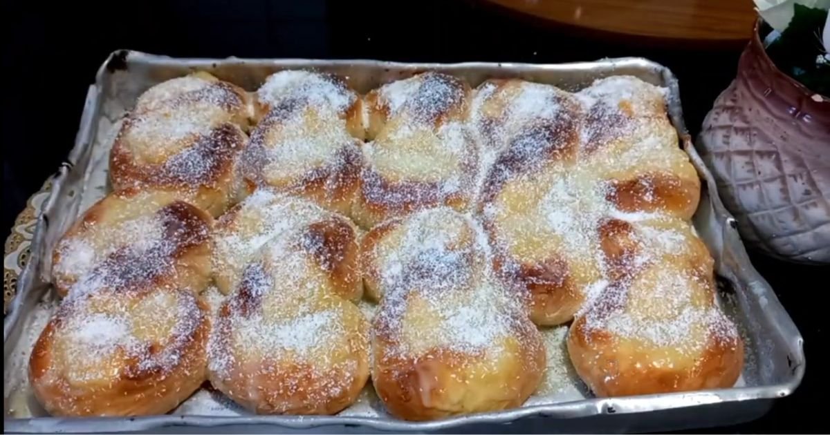 Descubra a receita perfeita Uma rosca de panificadora incrivelmente macia e saborosa.