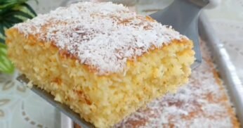 Confira o irresistível e delicado bolo sem farinha de trigo, feito com flocos de arroz